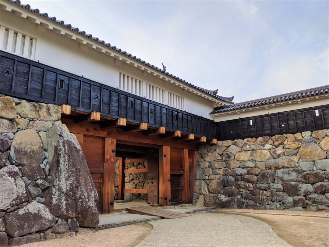 matsumoto castle gate 1