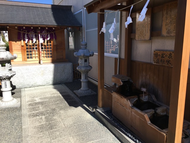 visit Matsumoto’s spring water wells