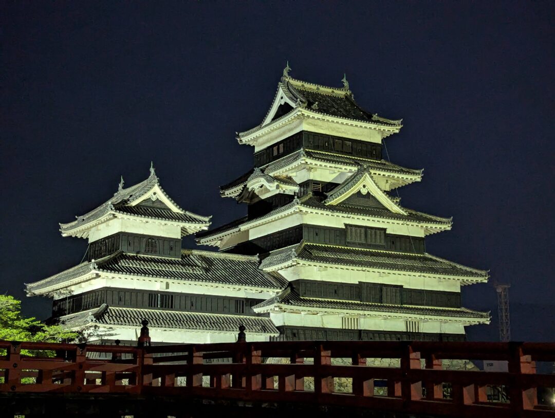 Nightlife and Going Out Matsumoto Castle
